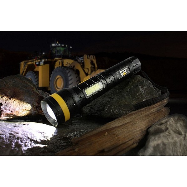 CAT Φακός led επαναφορτιζόμενος με μέγιστη φωτεινότητα 700lm CT6215