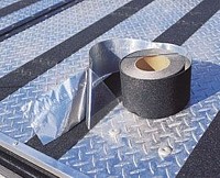 Αυτοκόλλητη αντιολισθητική ταινία 48mmx5m 8115 OEM