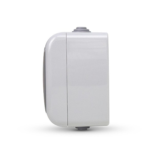 Entac Stephan surface mounted wall socket earthed IP54